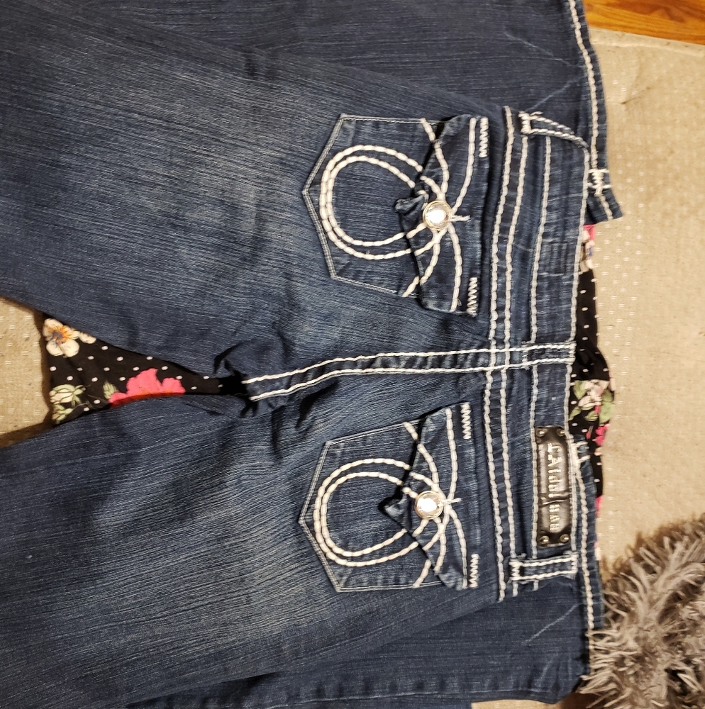 Jeans - Picture 2 of 3